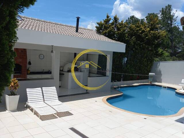 Casa para Venda em Santana de Parnaíba - 4