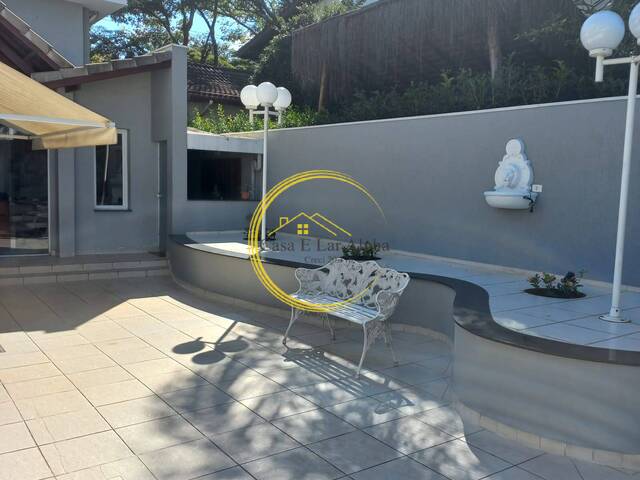 Casa para Venda em Santana de Parnaíba - 5