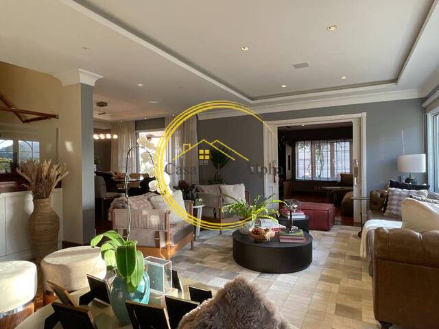 Casa para Venda em Santana de Parnaíba - 5