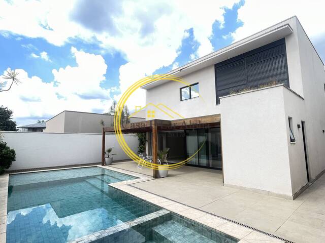 #4886 - Casa para Venda em Barueri - SP