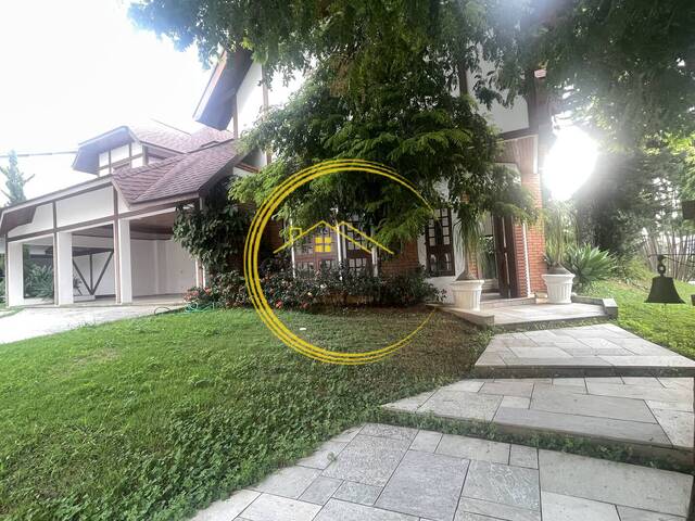 #4889 - Casa para Locação em Santana de Parnaíba - SP