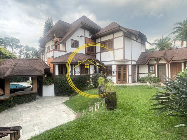 #4889 - Casa para Locação em Santana de Parnaíba - SP