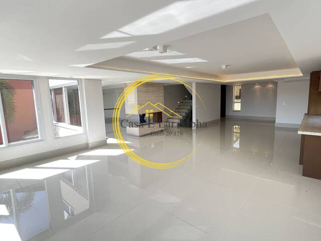 Casa para Locação em Santana de Parnaíba - 2