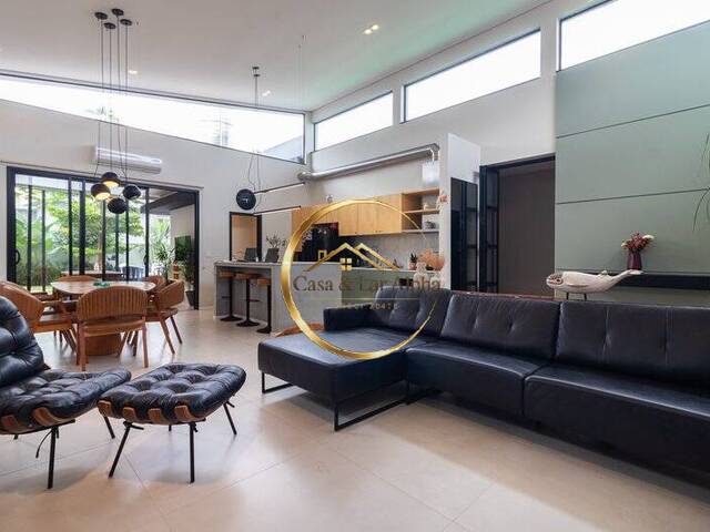Apartamento para Venda em Santana de Parnaíba - 4