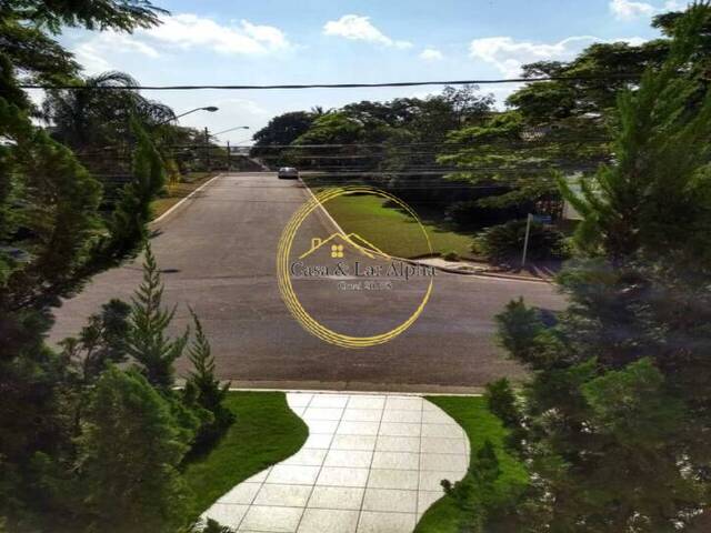 Casa para Venda em Santana de Parnaíba - 2