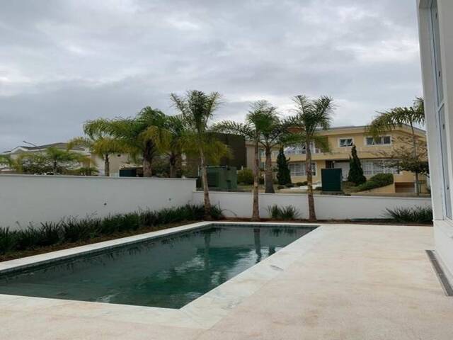 Casa para Venda em Santana de Parnaíba - 2