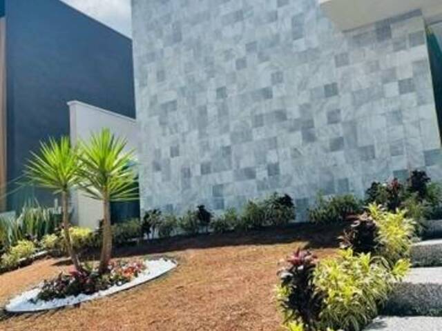Casa para Venda em Santana de Parnaíba - 2