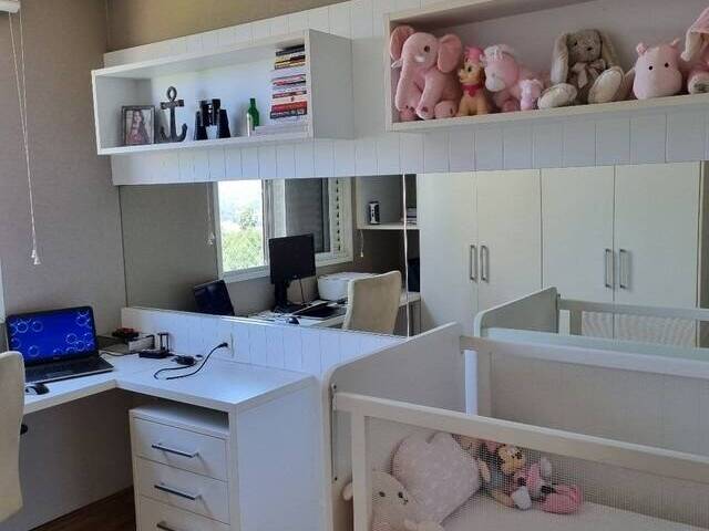Apartamento para Venda em Santana de Parnaíba - 4