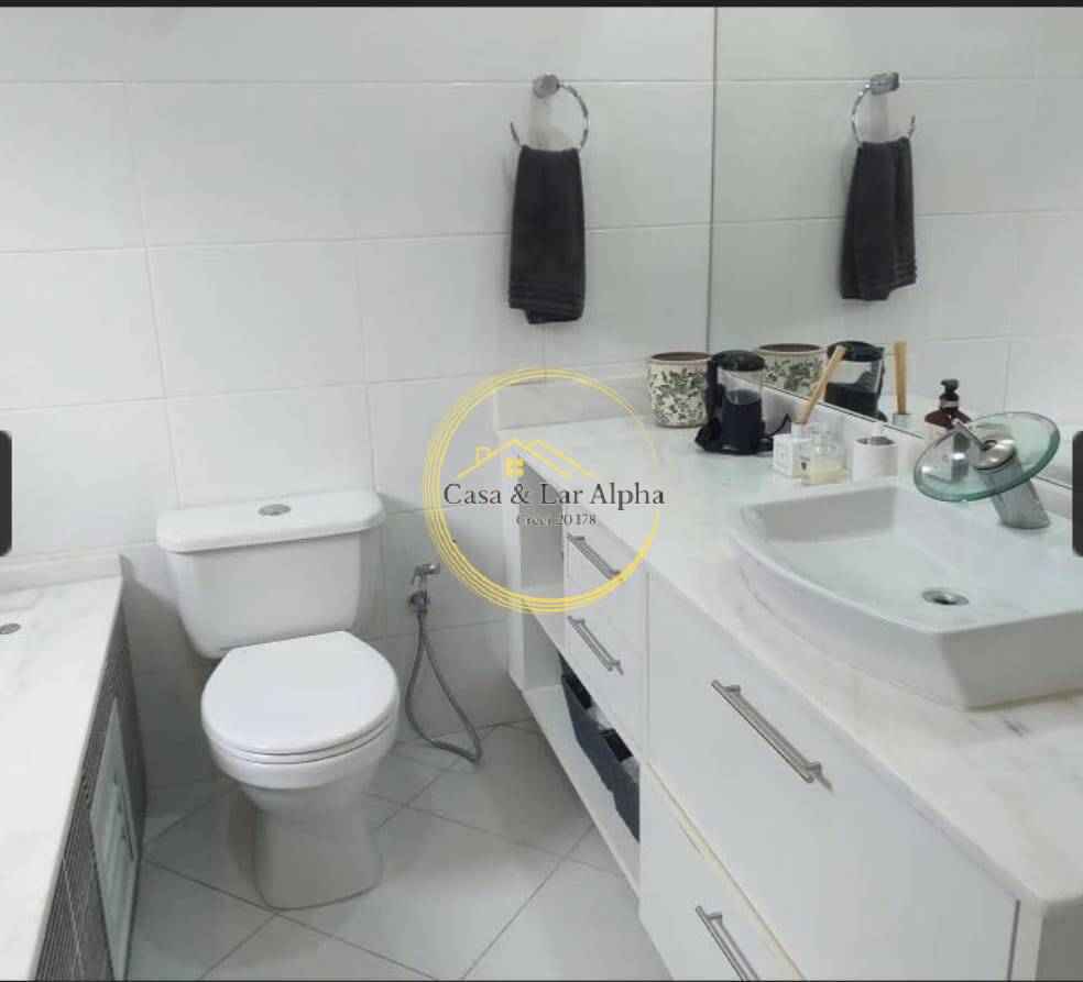 Casa, 4 quartos, 260 m² - Foto 22