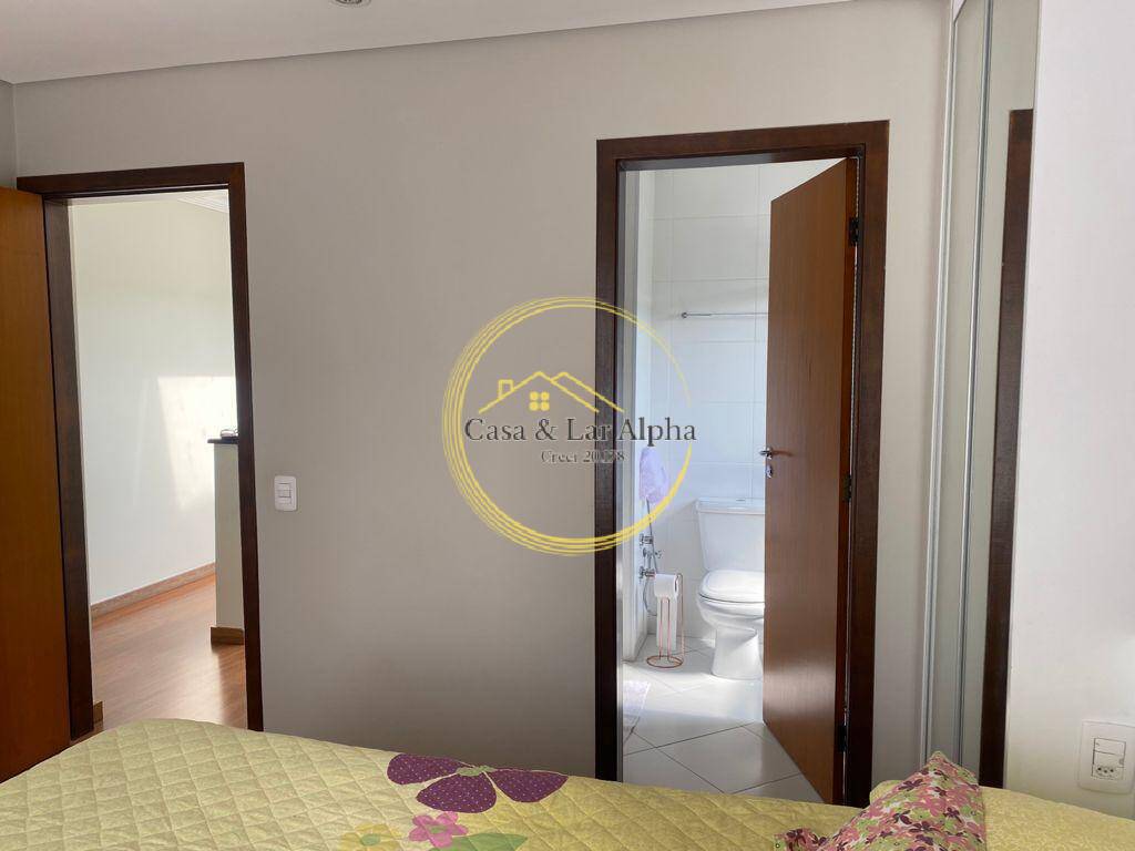Casa, 4 quartos, 270 m² - Foto 32