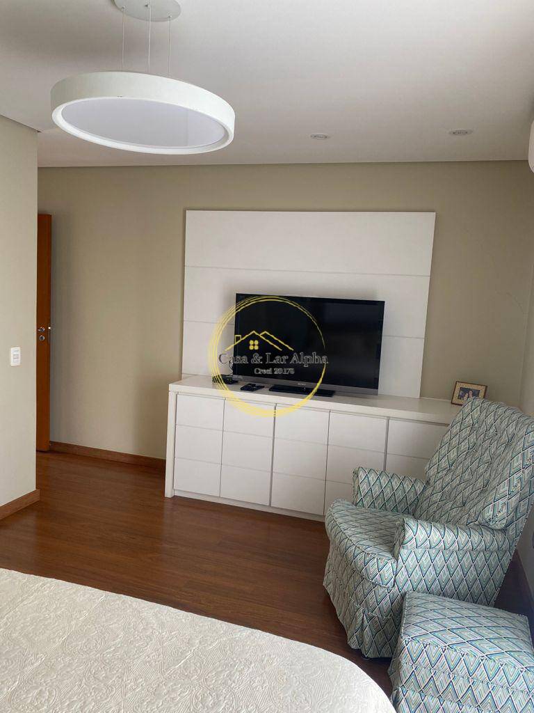 Casa, 4 quartos, 270 m² - Foto 35