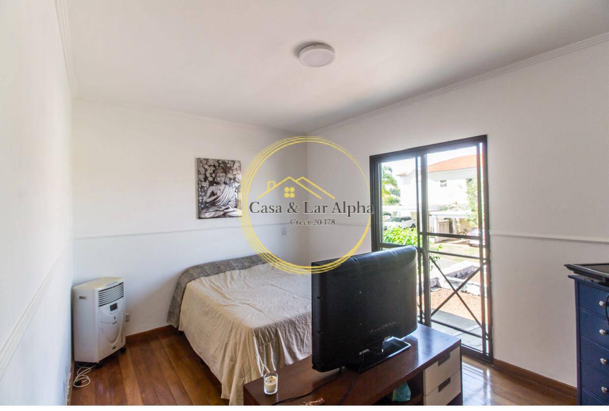 Casa, 4 quartos, 318 m² - Foto 29