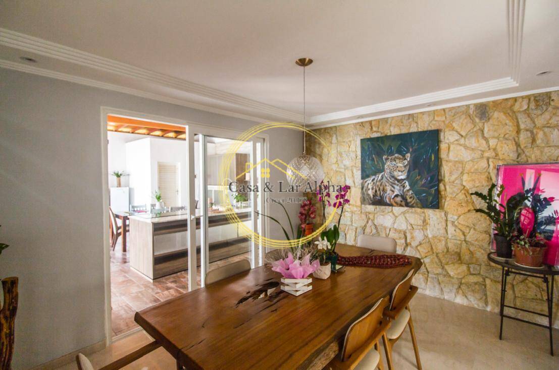 Casa, 4 quartos, 318 m² - Foto 51