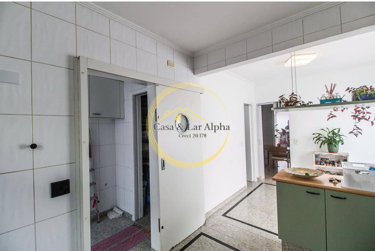Casa, 4 quartos, 318 m² - Foto 17
