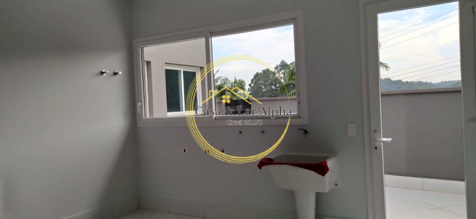 Casa para alugar com 4 quartos, 1500m² - Foto 42