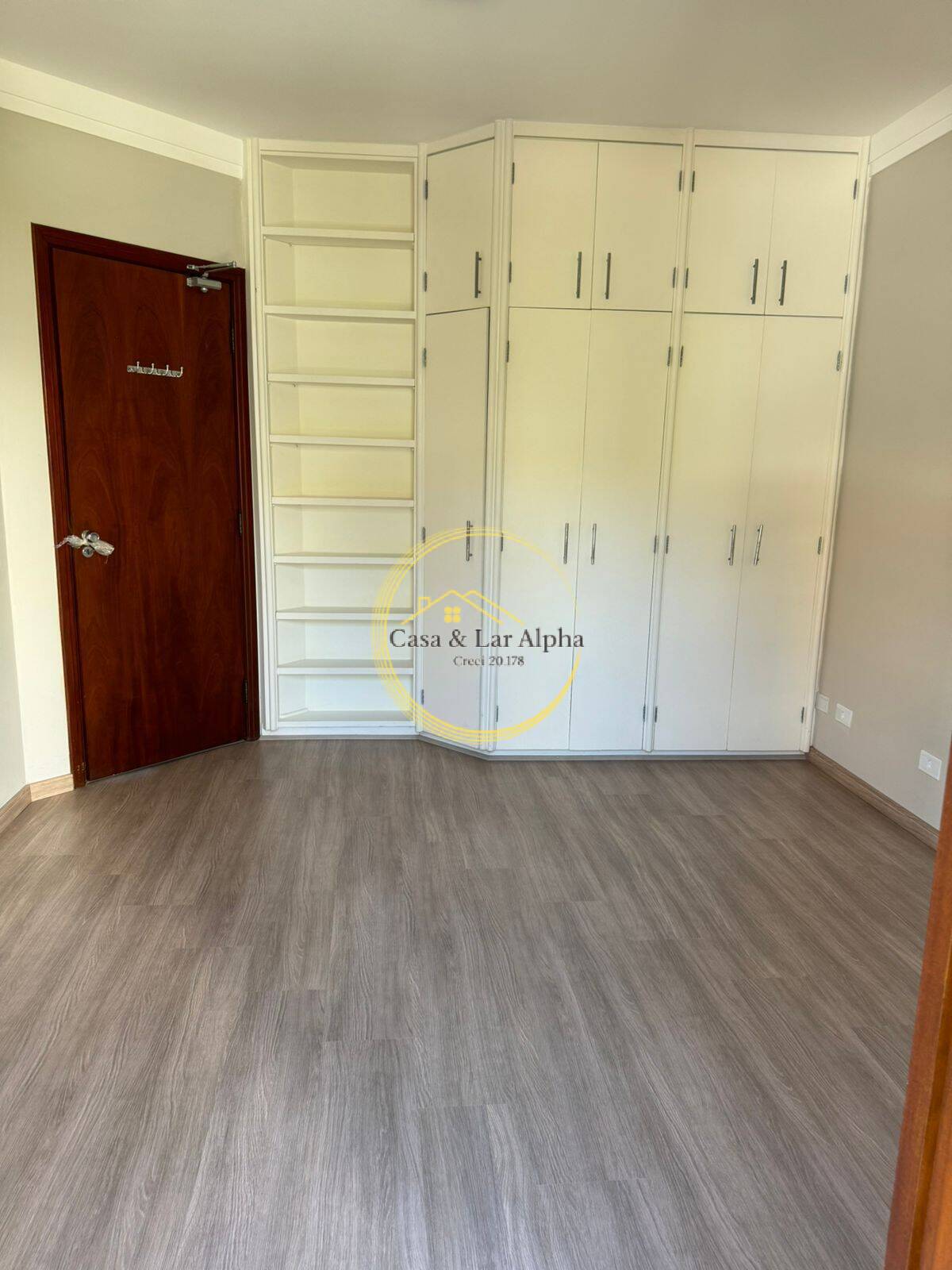 Casa, 4 quartos, 380 m² - Foto 9