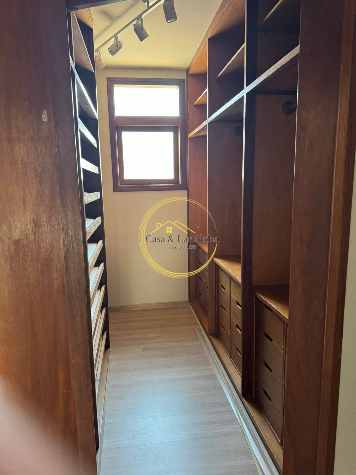 Casa, 4 quartos, 380 m² - Foto 15