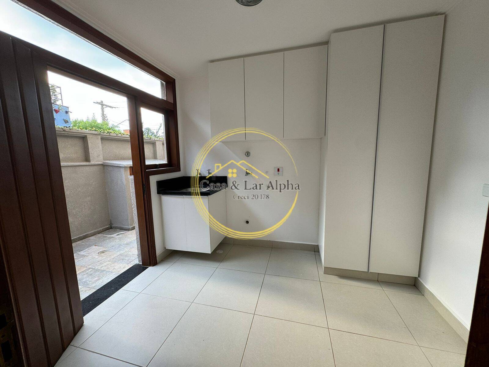 Casa, 4 quartos, 380 m² - Foto 22
