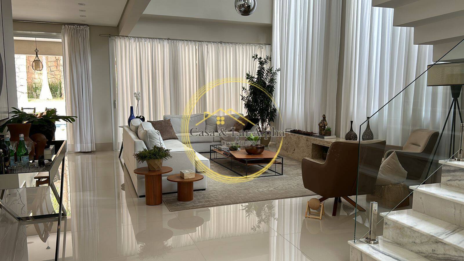 Casa, 4 quartos, 392 m² - Foto 2