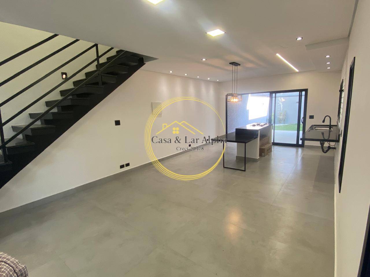 Casa à venda com 3 quartos, 123m² - Foto 3