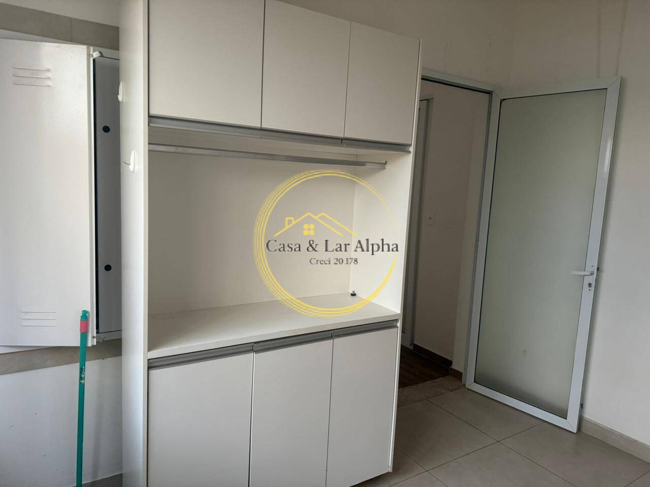 Casa à venda e aluguel com 4 quartos, 440m² - Foto 25