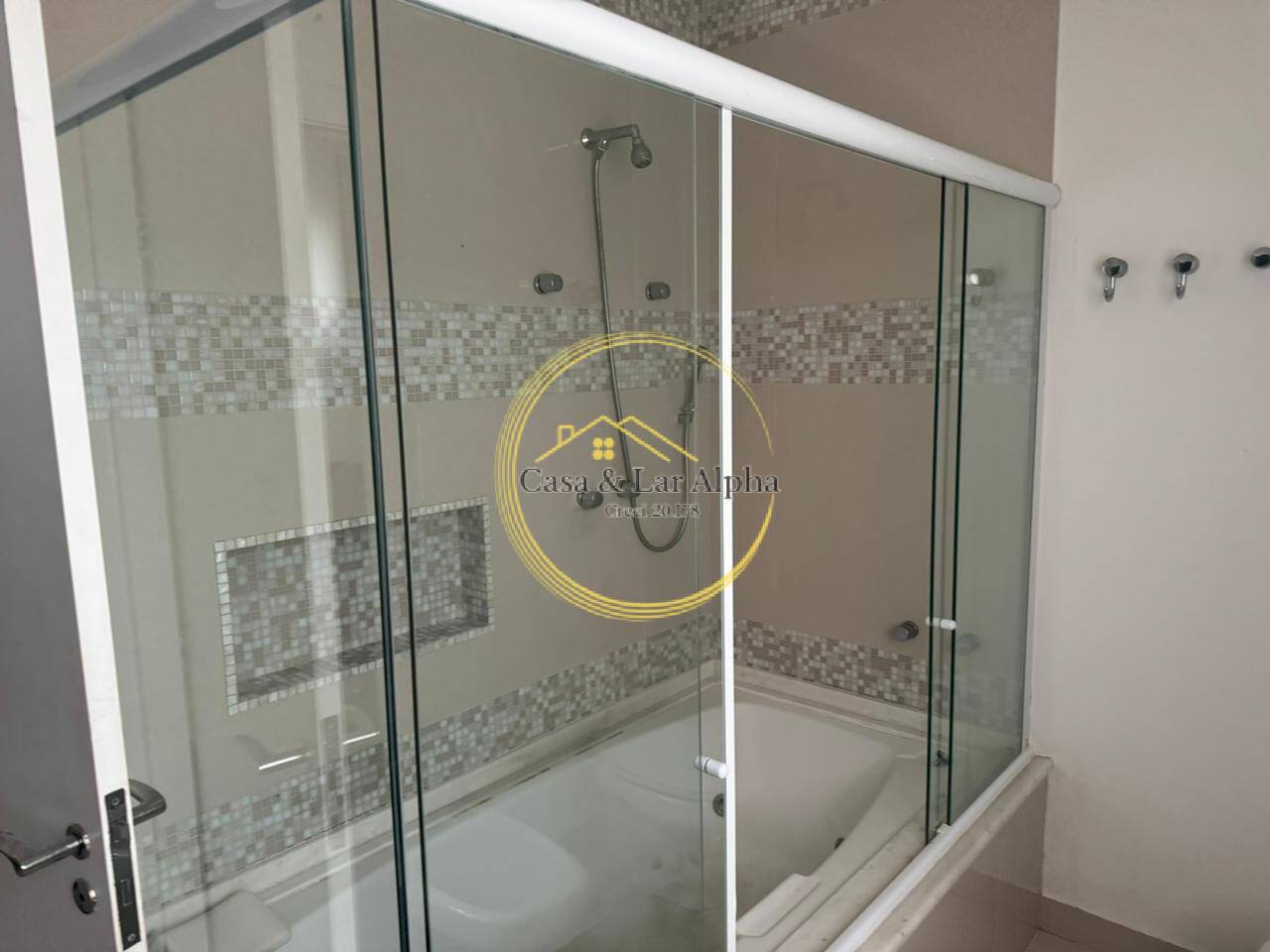 Casa à venda e aluguel com 4 quartos, 440m² - Foto 30