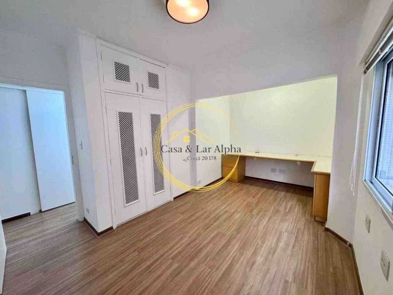 Apartamento, 3 quartos, 180 m² - Foto 2