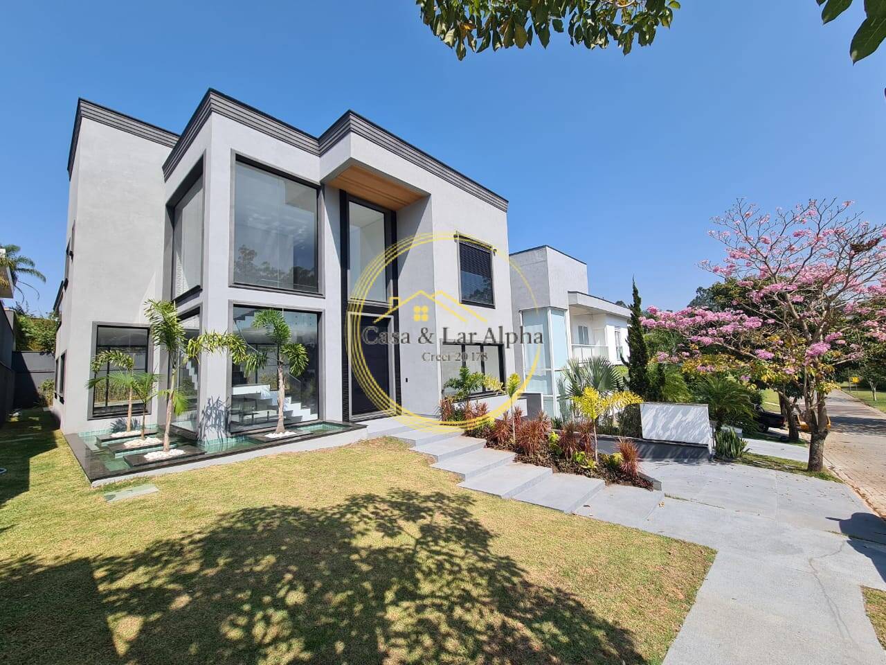 Casa, 4 quartos, 555 m² - Foto 1