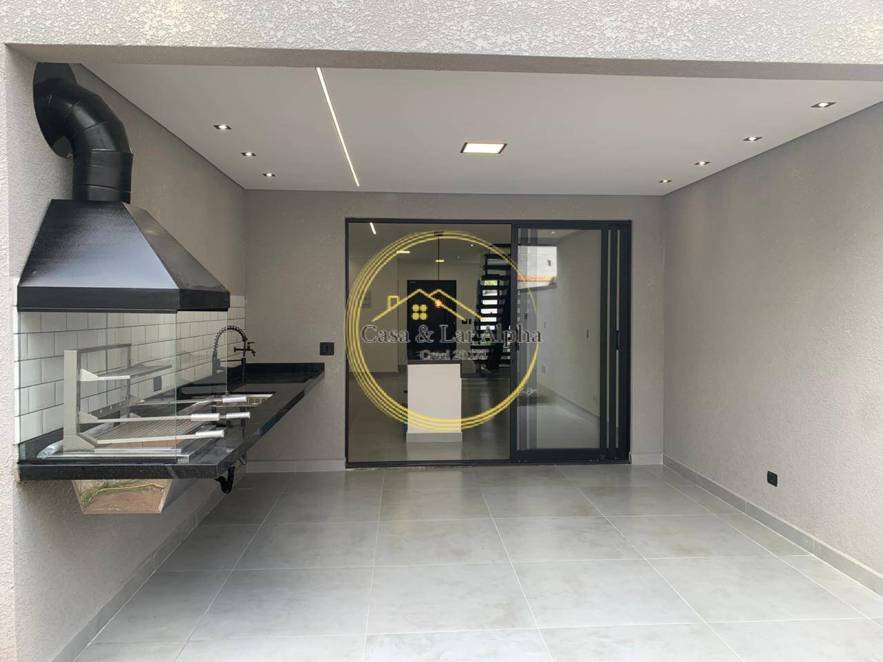 Casa à venda com 3 quartos, 123m² - Foto 6