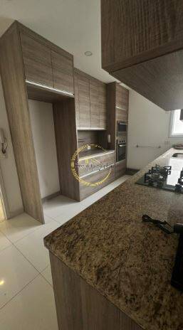 Apartamento para alugar com 3 quartos, 176m² - Foto 14