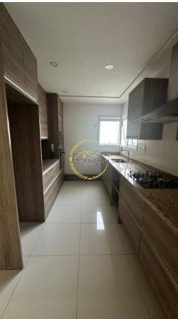Apartamento para alugar com 3 quartos, 176m² - Foto 7