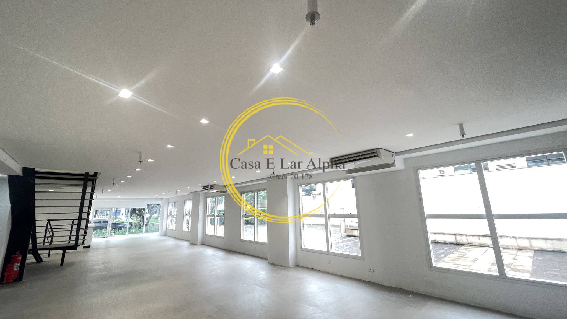 Loja-Salão, 450 m² - Foto 2