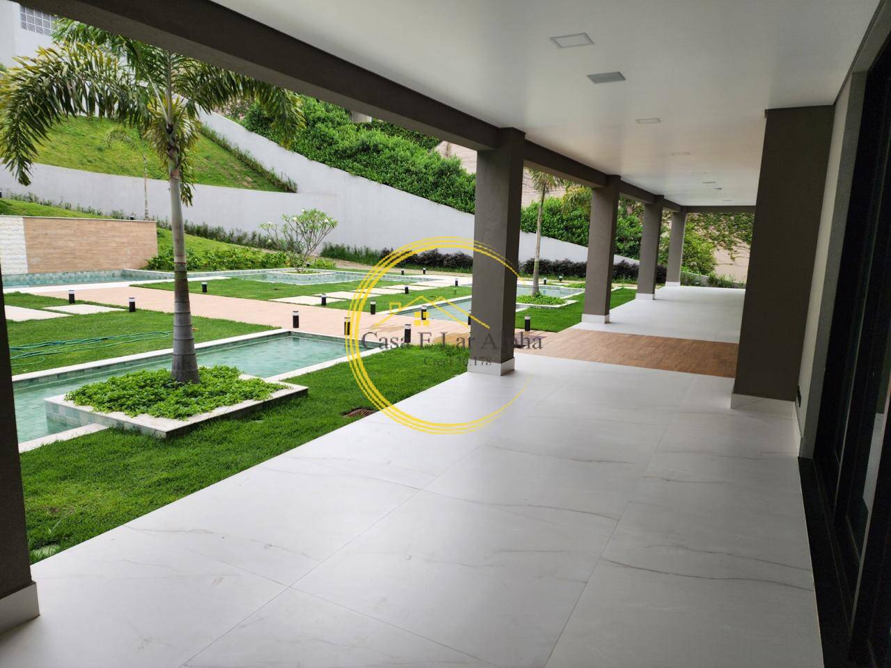 Casa, 4 quartos, 1305 m² - Foto 43