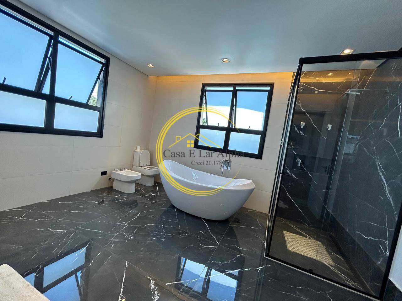 Casa, 4 quartos, 1305 m² - Foto 64