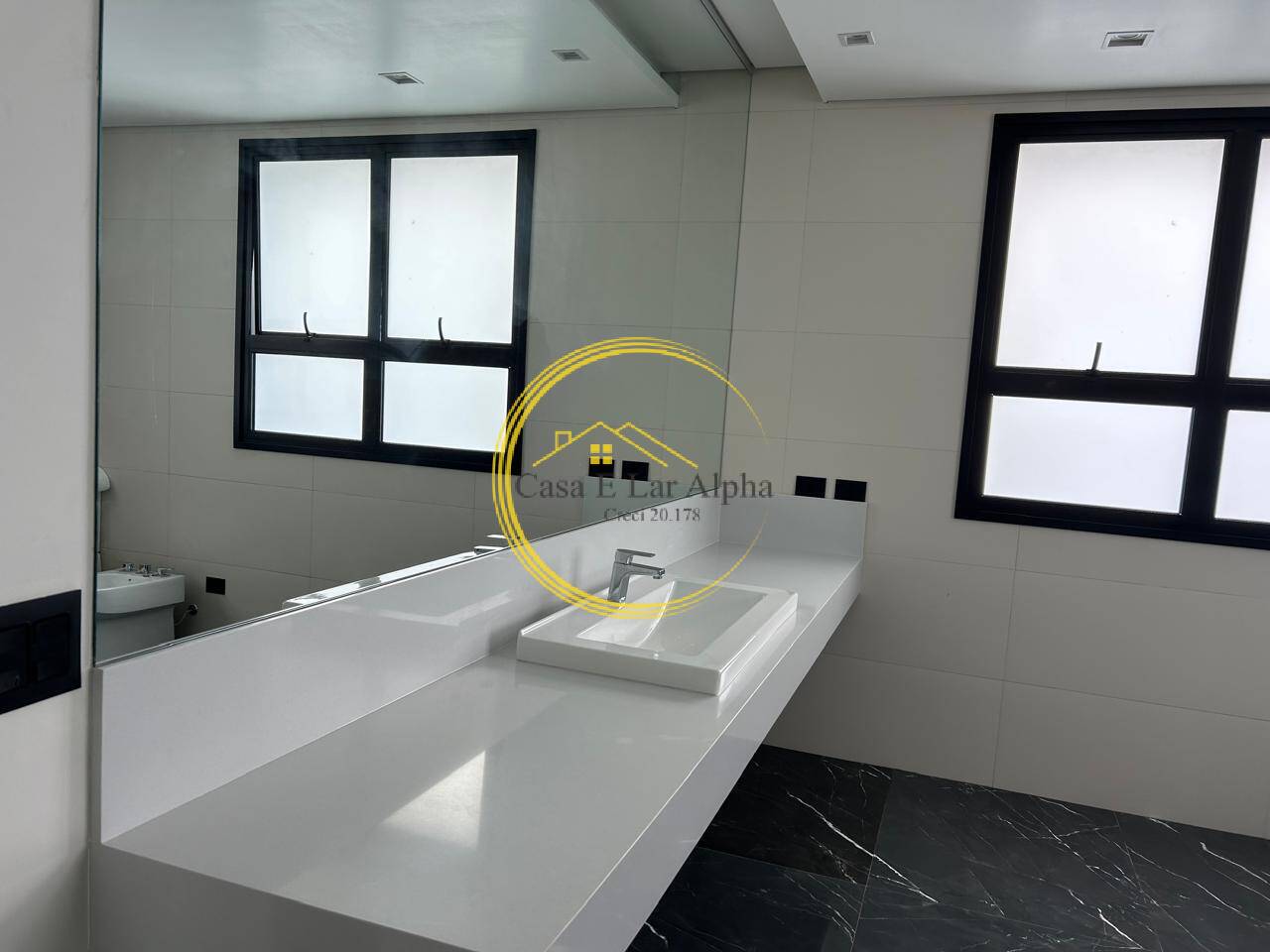 Casa, 4 quartos, 1305 m² - Foto 62
