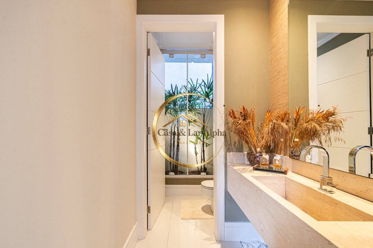 Casa, 4 quartos, 700 m² - Foto 31