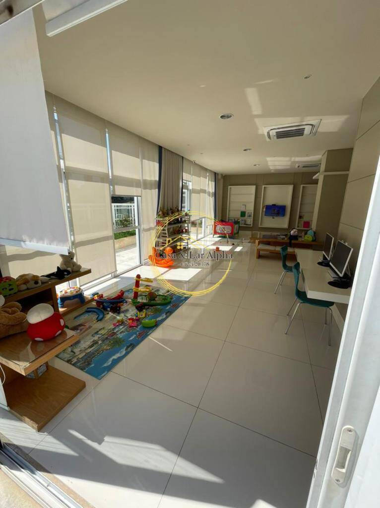 Apartamento para alugar com 3 quartos, 176m² - Foto 23