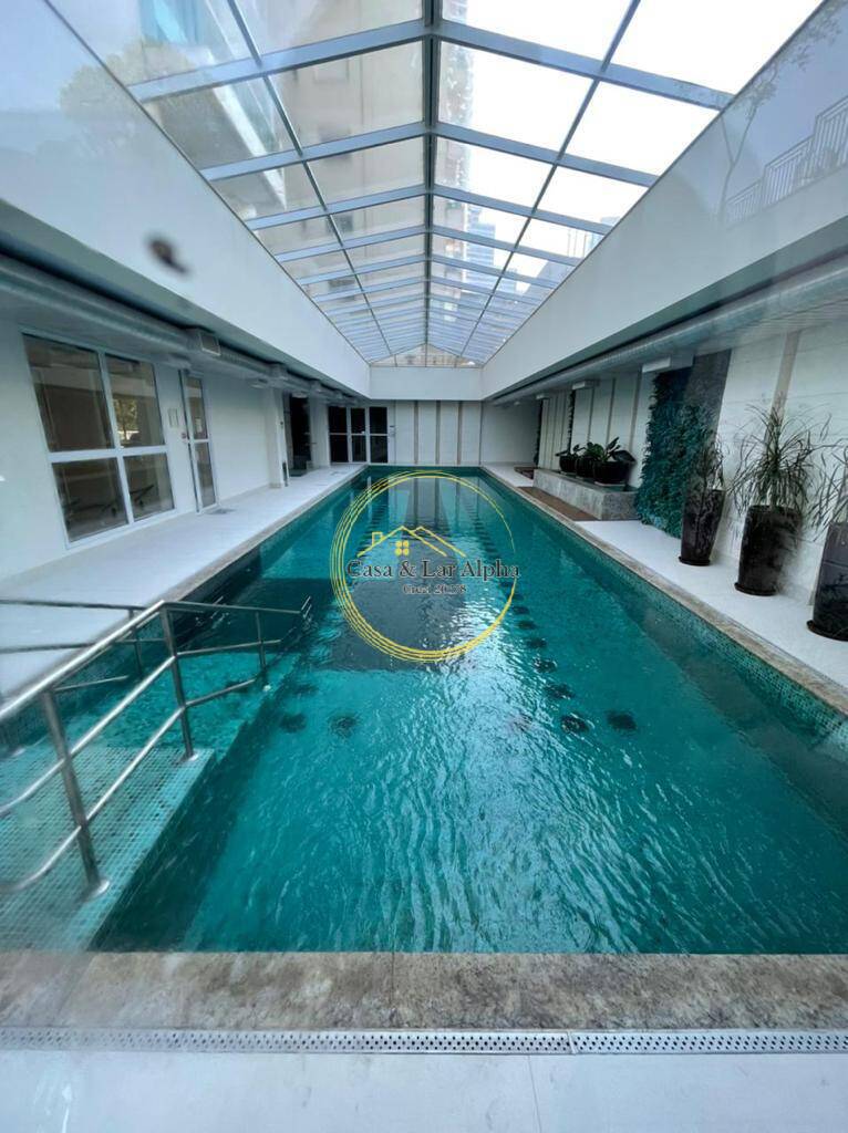Apartamento para alugar com 3 quartos, 176m² - Foto 27