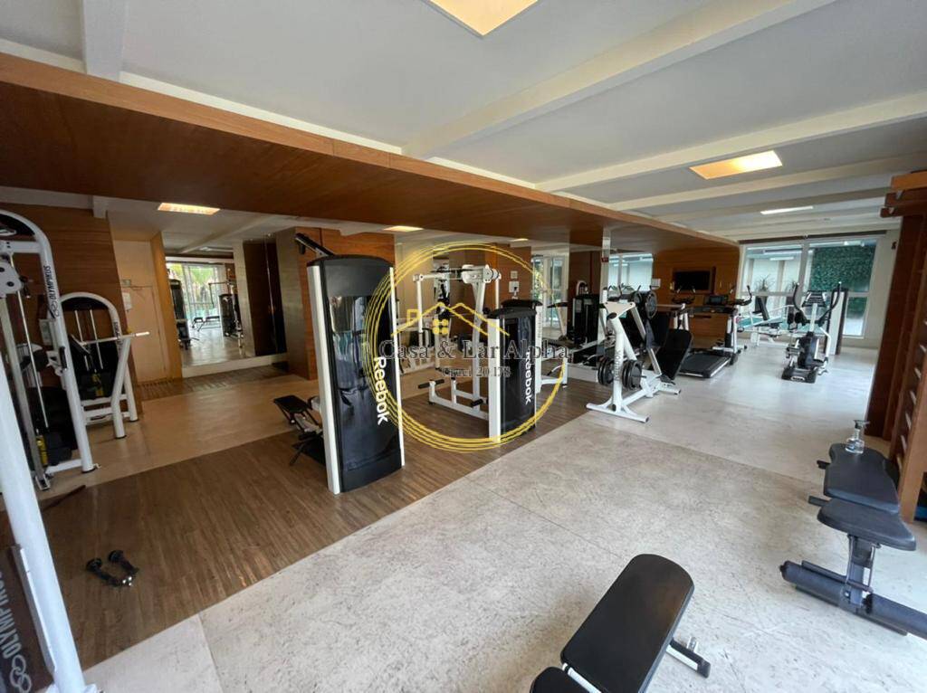 Apartamento para alugar com 3 quartos, 176m² - Foto 28